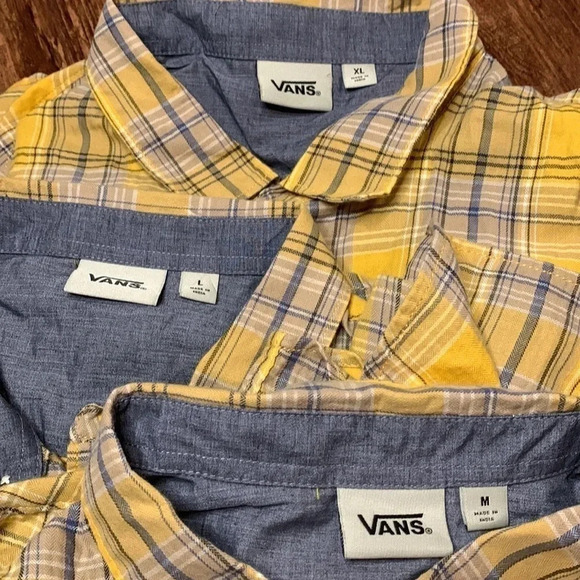 Vans Button Down Plaid Shirt NWT - Picture 3 of 10